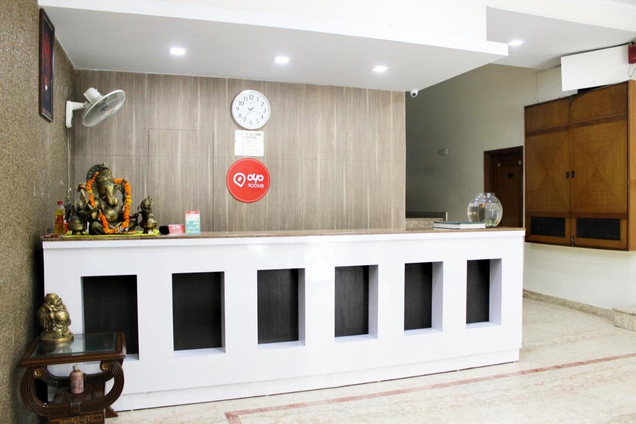 Oyo Ashoka International Near Gurudwara Shri Bangla Sahib Hotel New Delhi Bagian luar foto